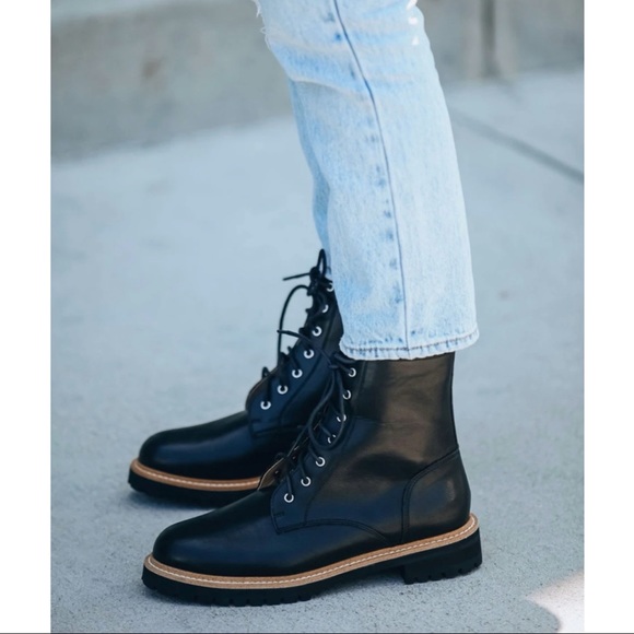 One Left ✨ BRYCEN FAUX LEATHER LACE UP BOOT size 10 - Picture 12 of 17